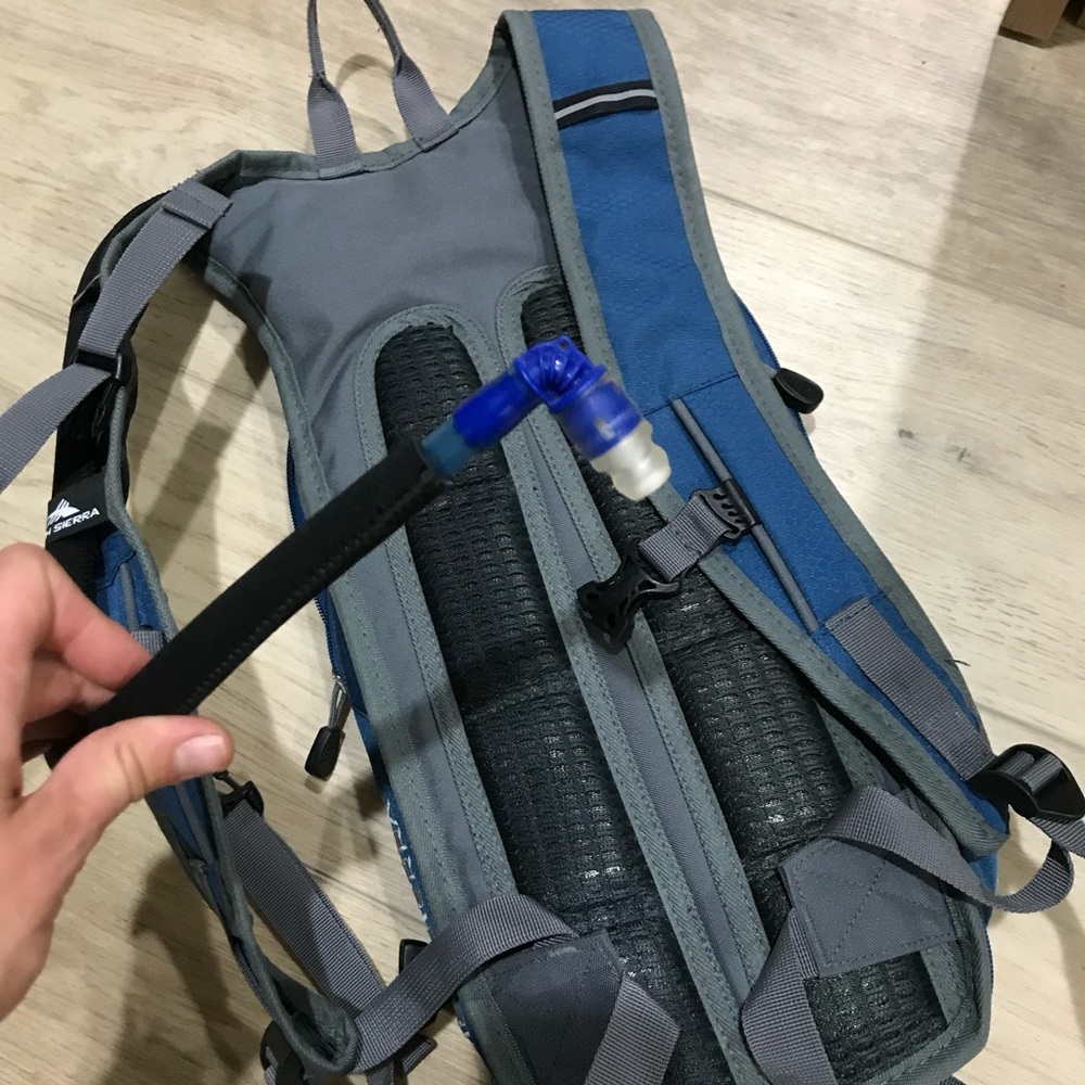 Hydration Pack - Picture 14 of 14